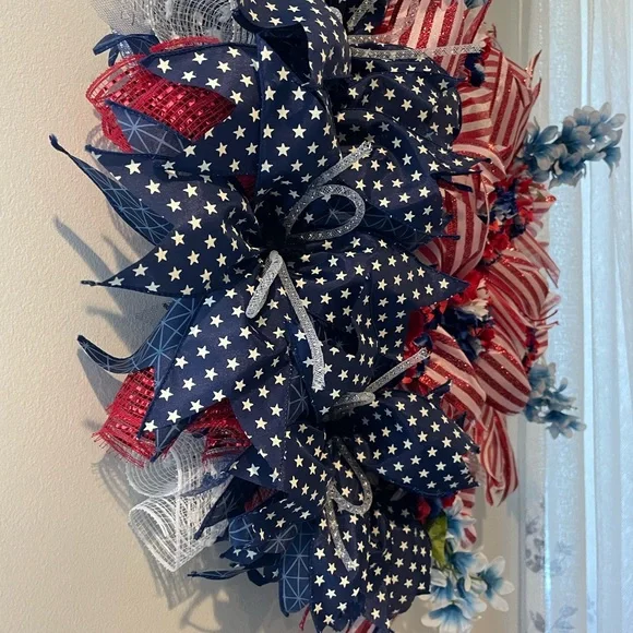 American Flag Ribbon Wreath -July 4th-Ribbons - Summer Wreath Light weigh